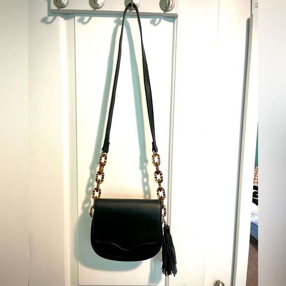 Mud Pie Black crossbody bag/purse with resin link accents. Never used NWOT - Picture 4 of 9